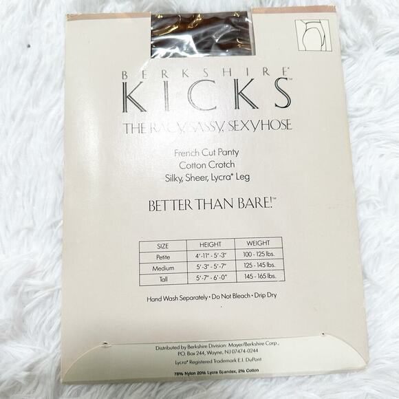 Vintage New In Package Berkshire Silky Control Top Pantyhose 5000 Utopia Medium - Picture 4 of 4